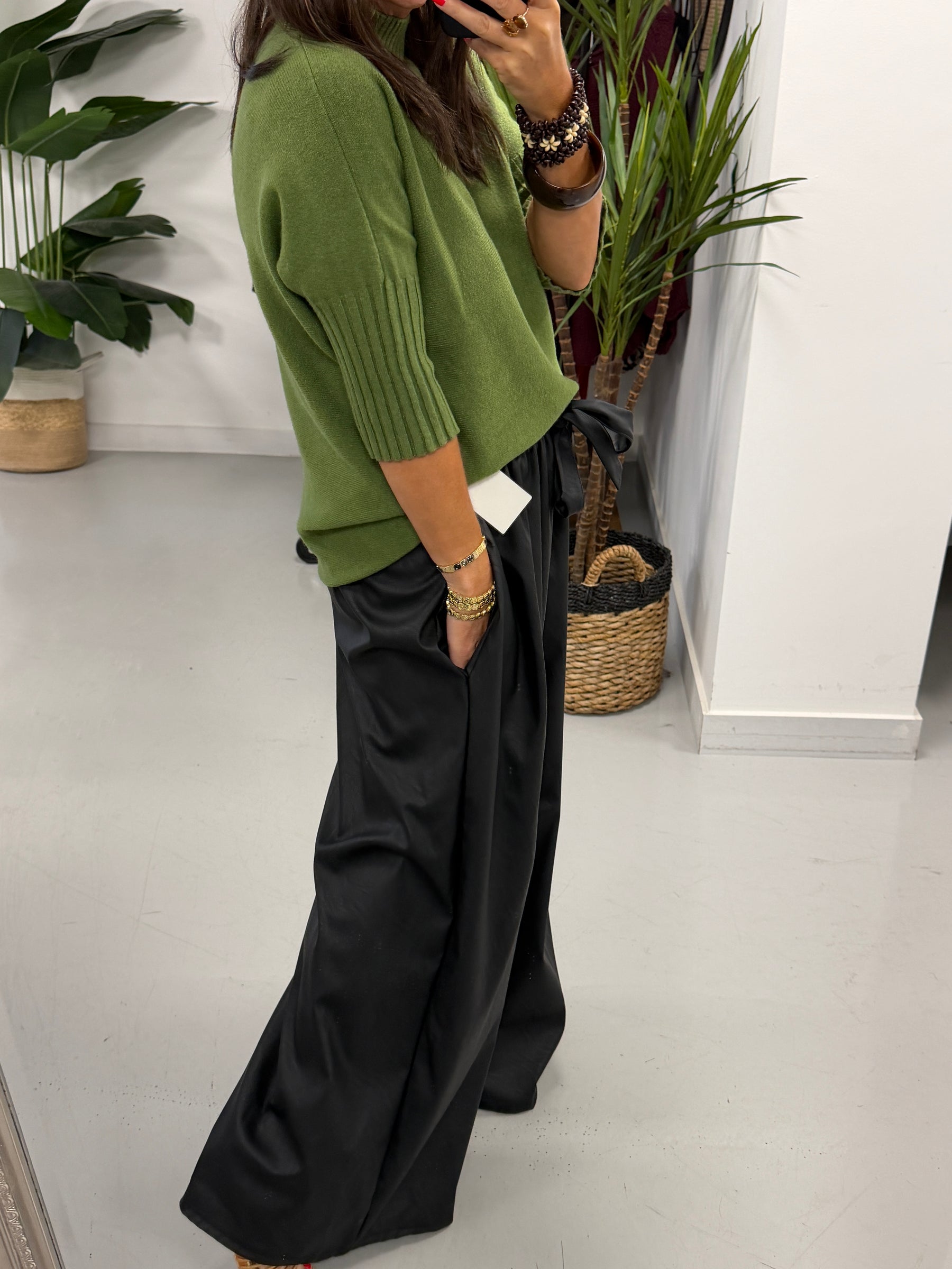 Crop Sleeve Knit - Pistachio