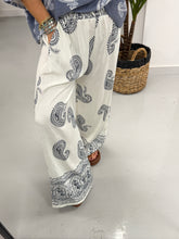 The Paisley Wide Leg Trouser - White/Navy