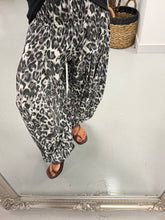The Shirred TicToc Crinkle Balloon Trouser - Black Animal