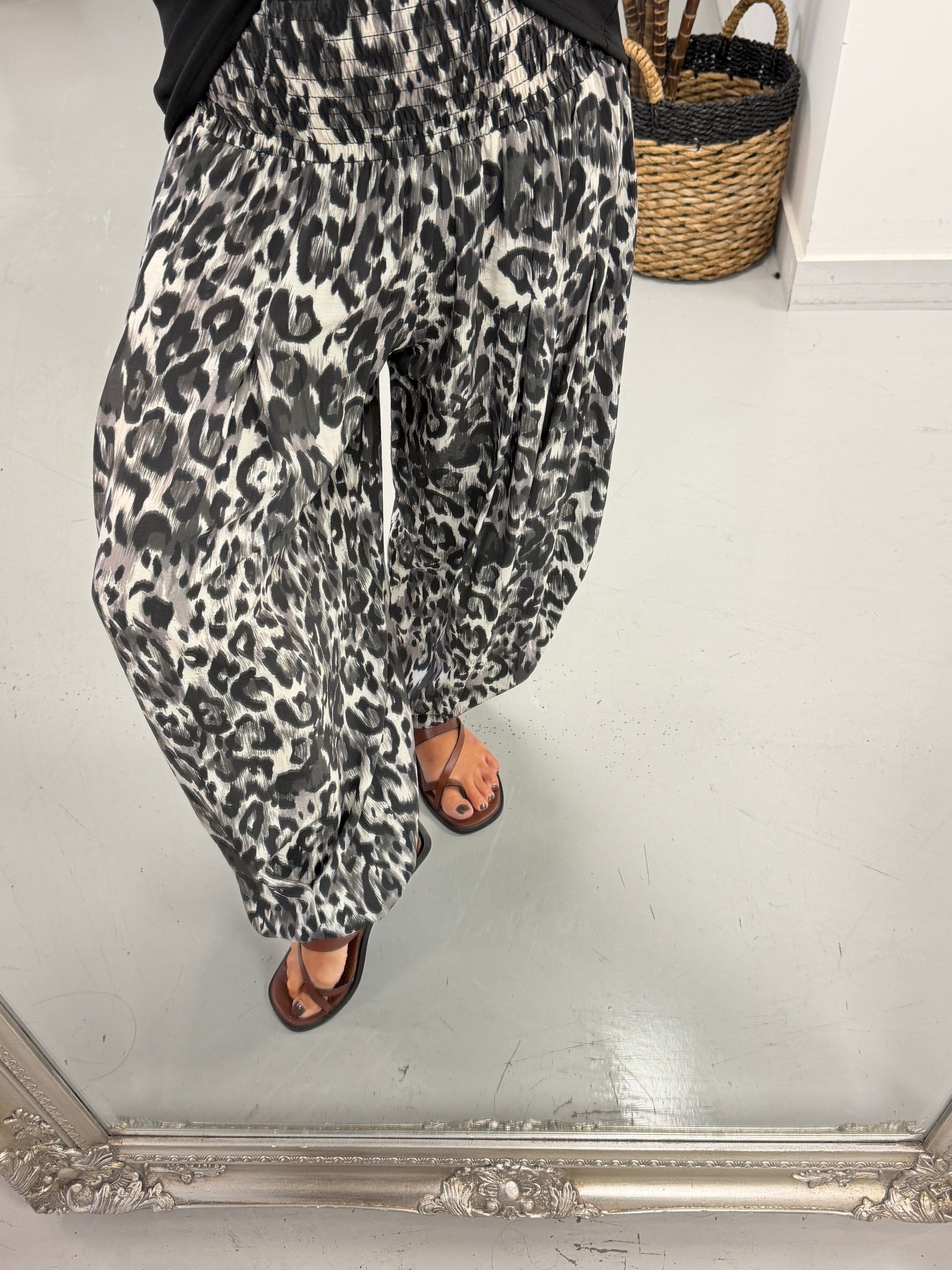 The Shirred TicToc Crinkle Balloon Trouser - Black Animal
