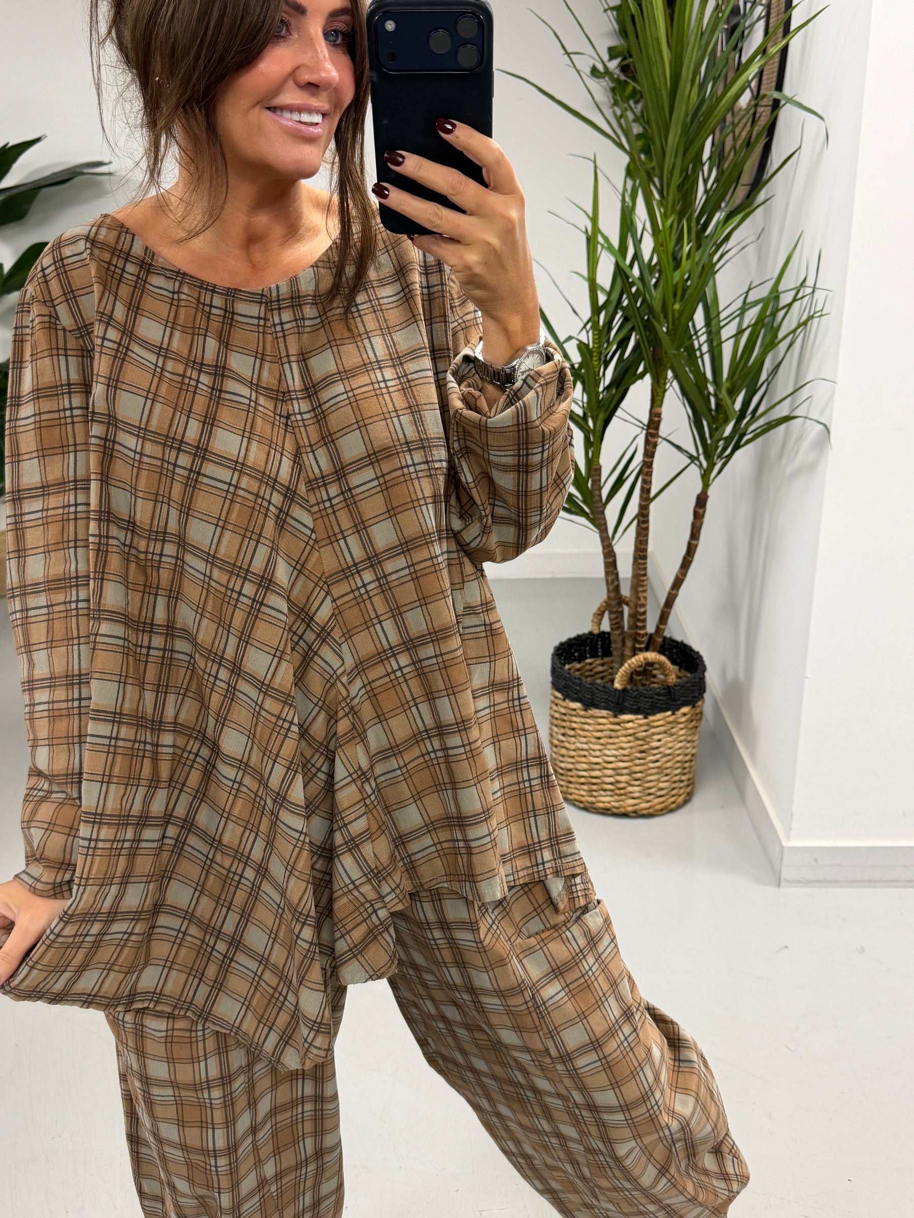 The Herritage Check Barrel Needlecord Joggers - Taupe/Camel  (Size 12-18)