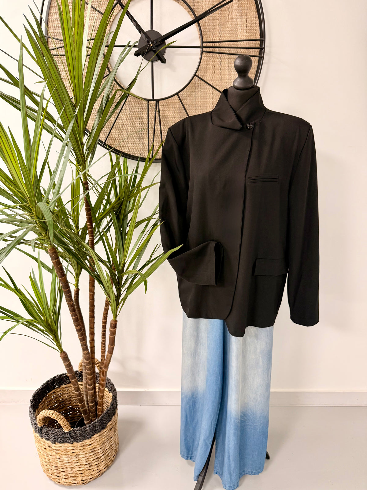 Funnel Neck Blazer - Black