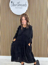 The Slouch Pocket Dress - Black