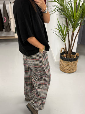 Gracie Crop Sleeve Knit - Black
