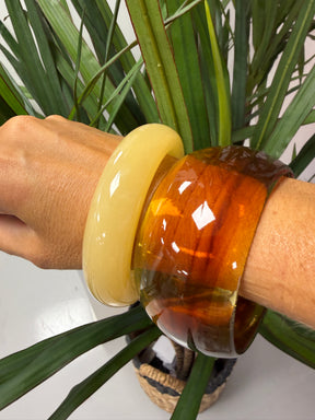 Thin Ivory Bangle