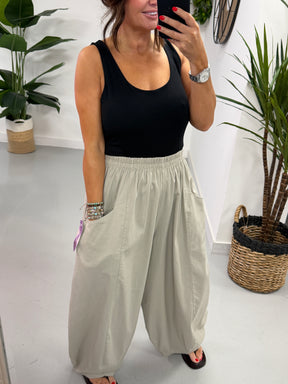 The Retreat Balloon Trousers - Stone