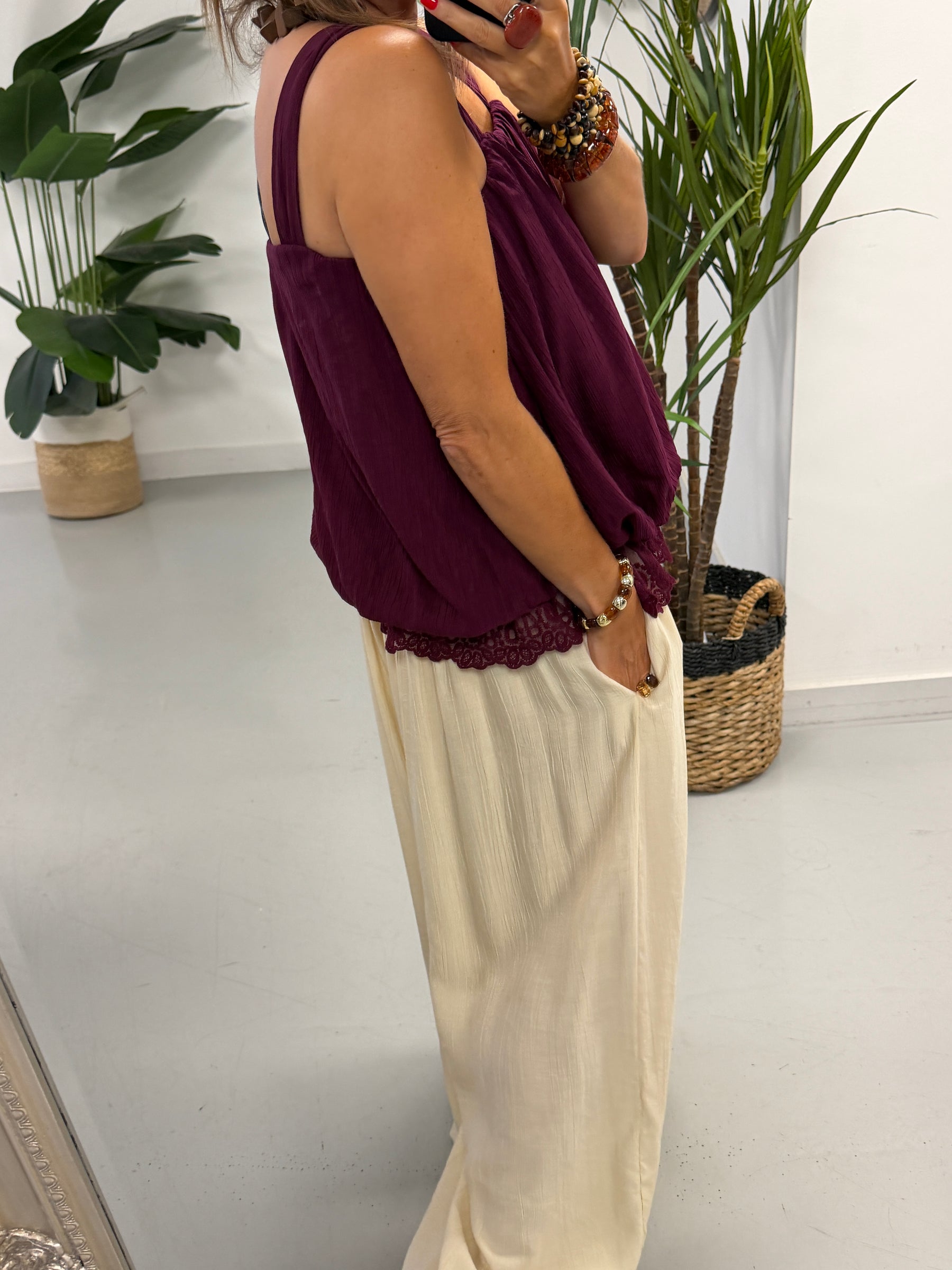 Crinkle Bubble Hem/Lace Cami - Wine