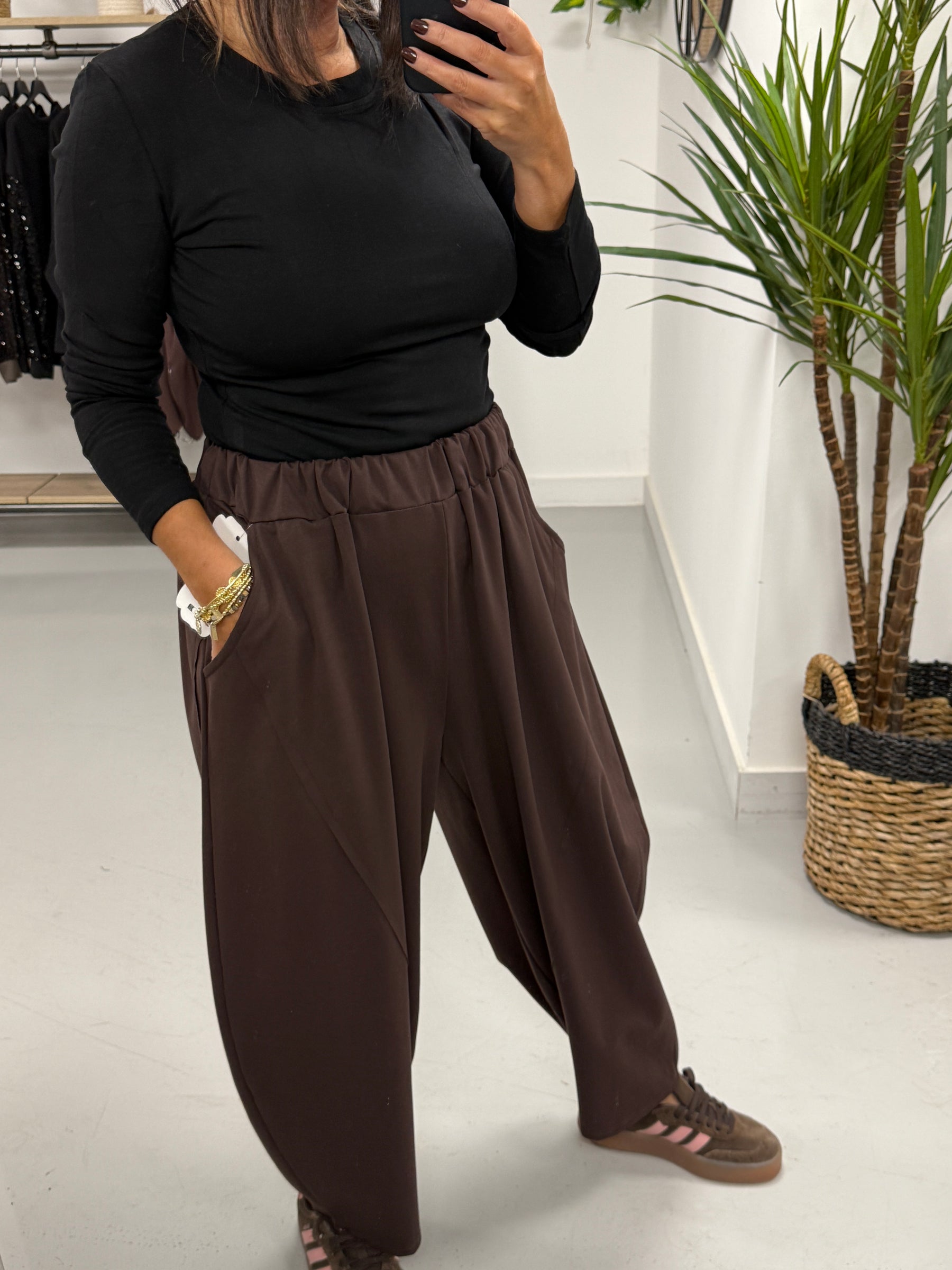 The New Hampshire Joggers - Chocolate