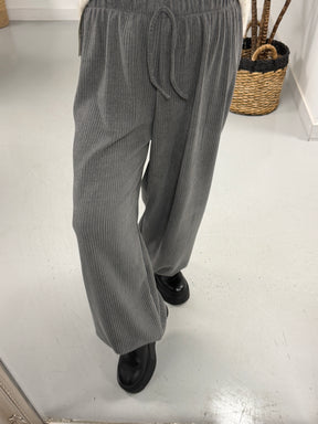The Cambridge Cord Balloon Trousers - Grey (Size 10-16)