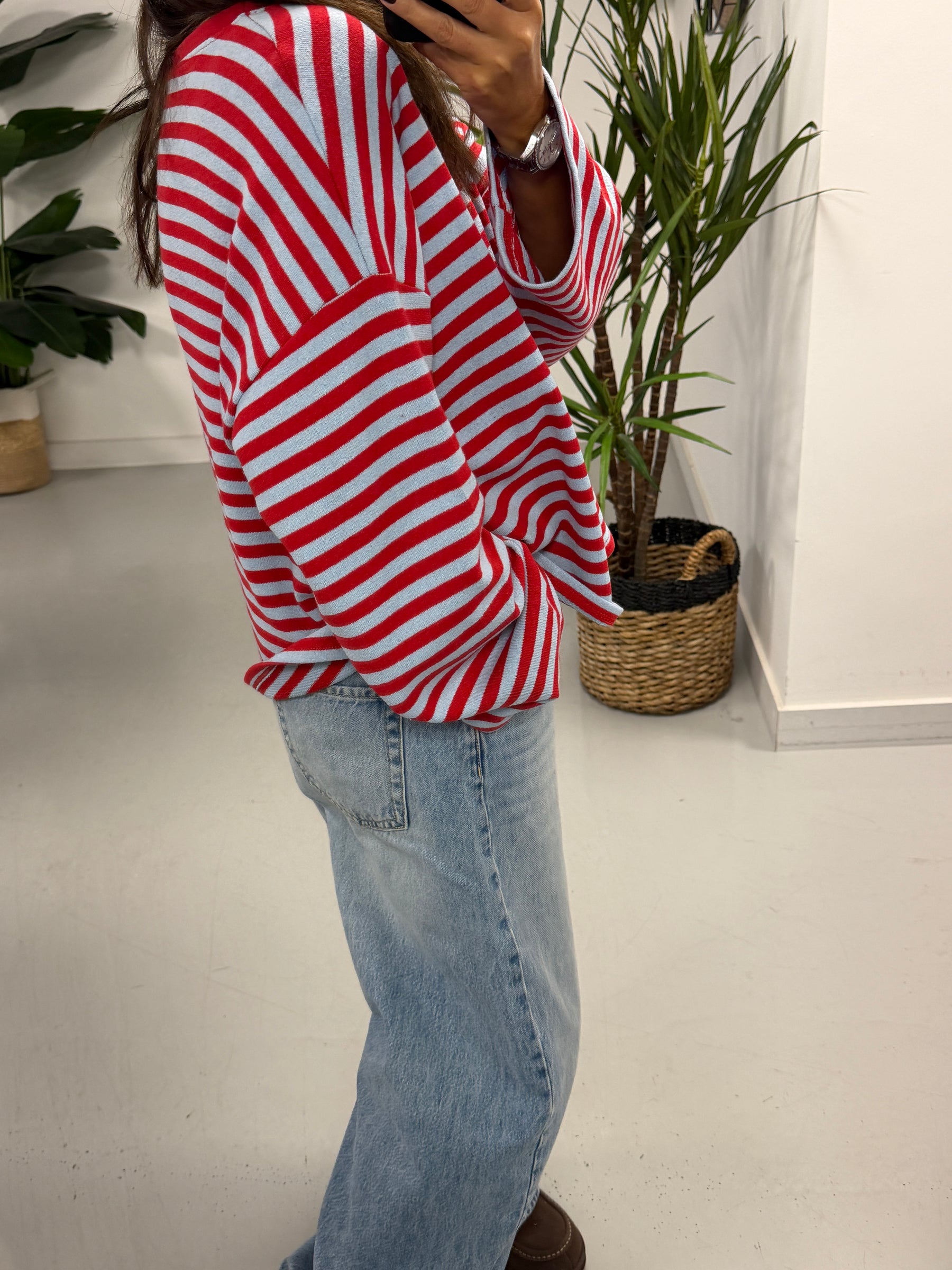 The Weekend Chill Stripe - Red/Blue (Special Buy No Return) Size 10 - 16