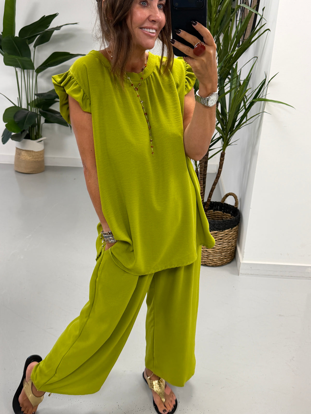 Luna Cropped Frill Two Piece - Pistachio