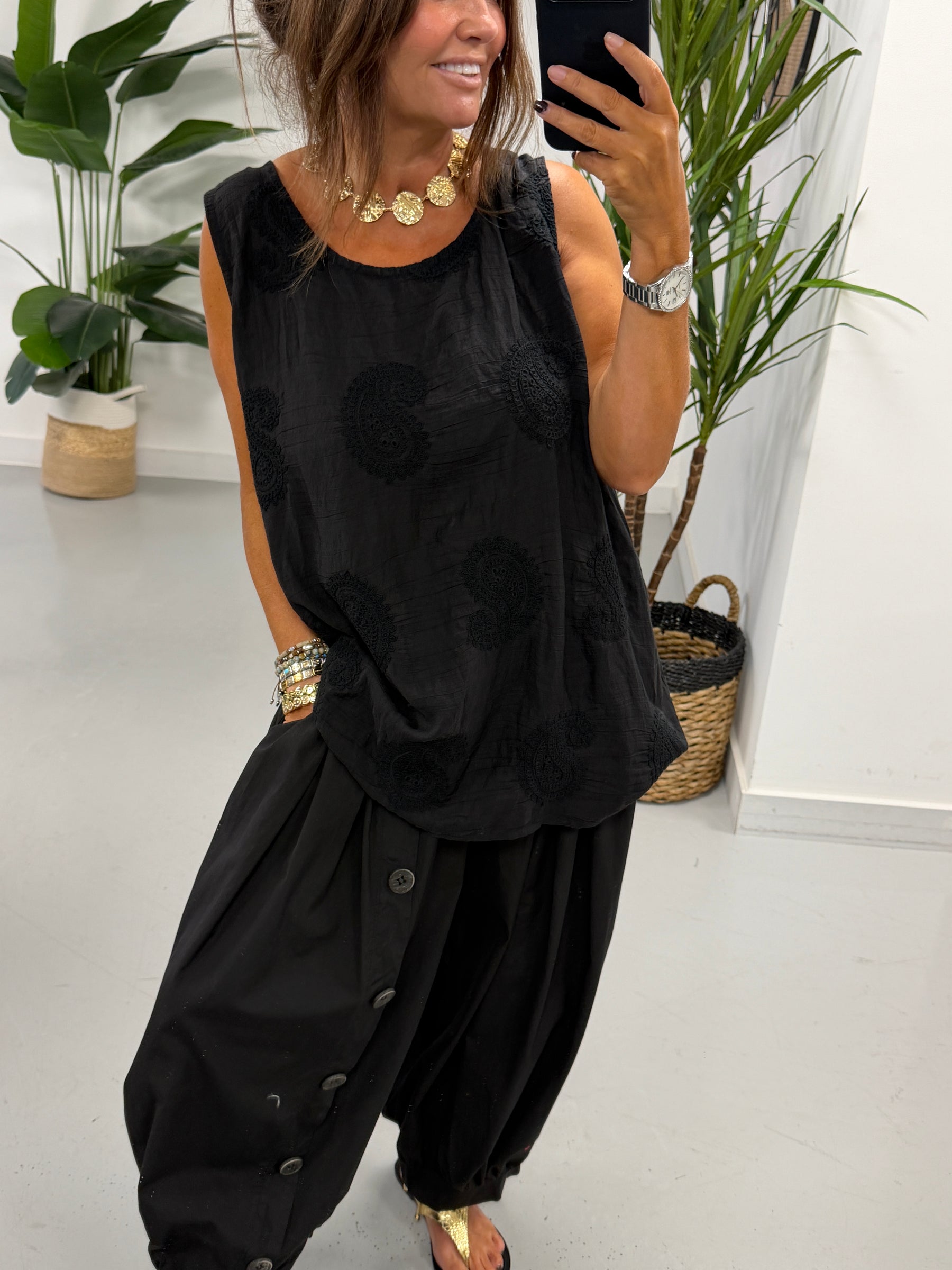 Paisley Embroidered Tunic - Black
