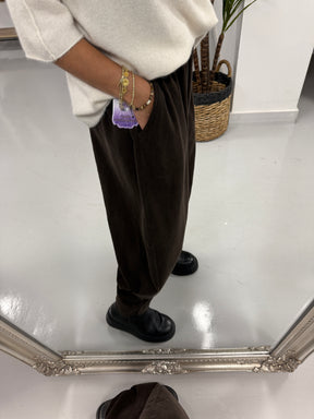 The Orla Needlecord Tapered Joggers - Chocolate
