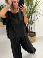 The Side Frill Tunic - Black