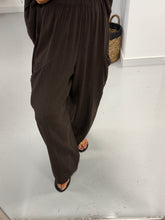 Sahara Barrel Pants - Chocolate