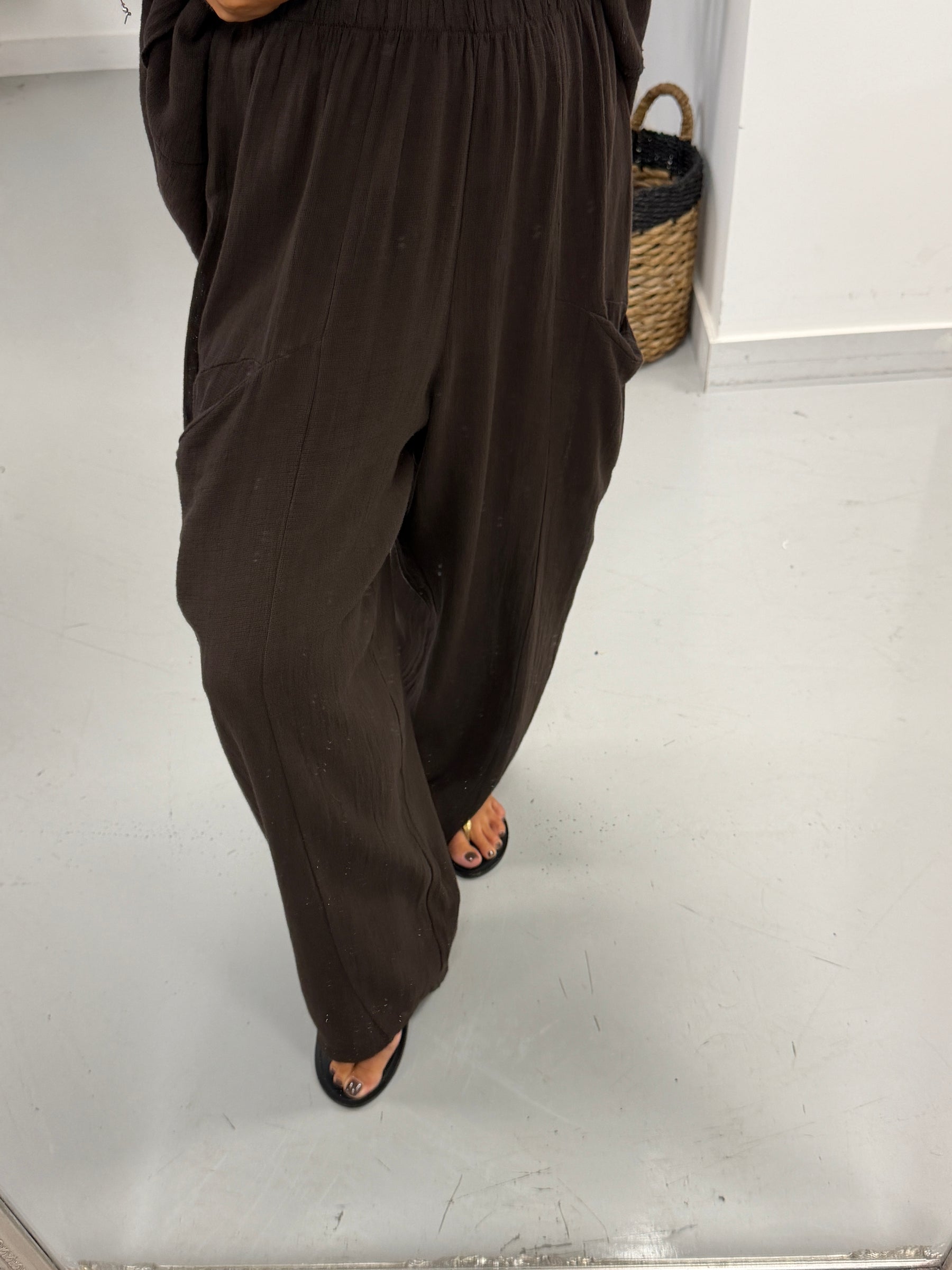 Sahara Barrel Pants - Chocolate