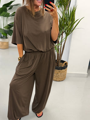 The Weekend Slouch Ribbed Co-Ord - Chocolate