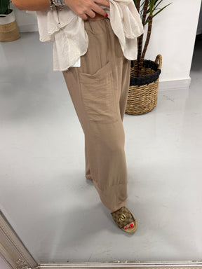 The Summer Tulip Trousers - Camel