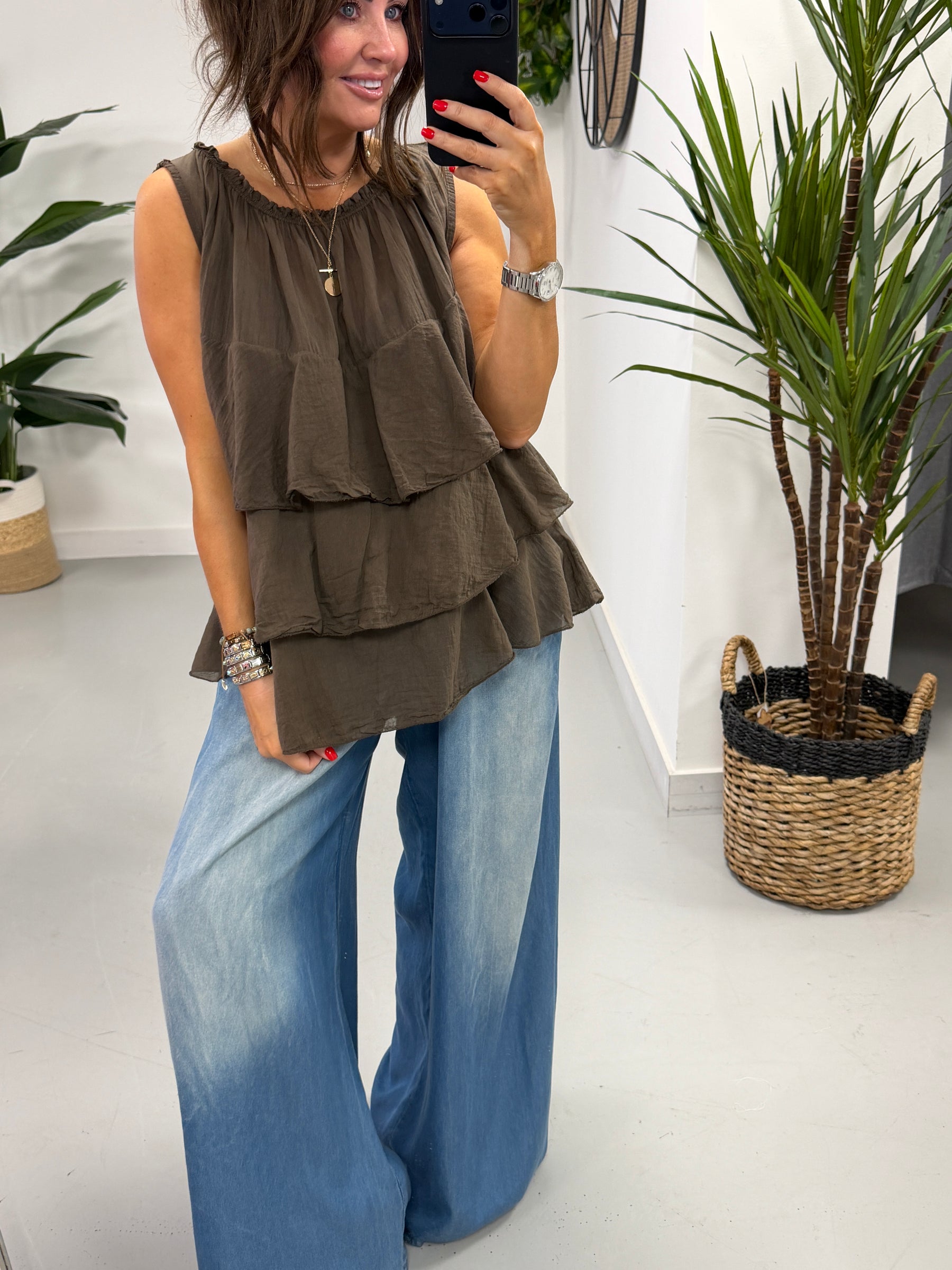The Rio Ruffle Top - Chocolate