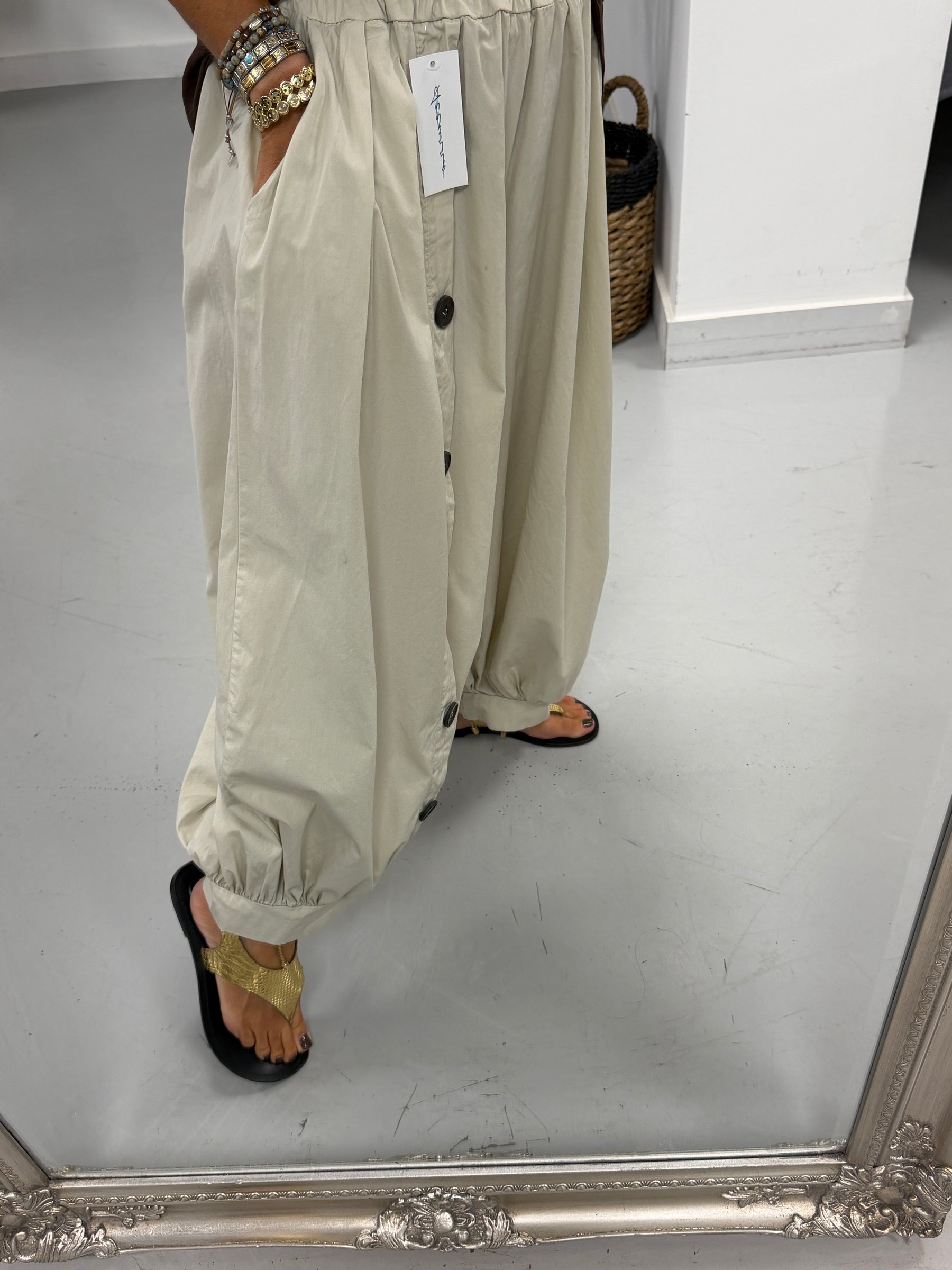 The Button Barrel Trouser - Stone
