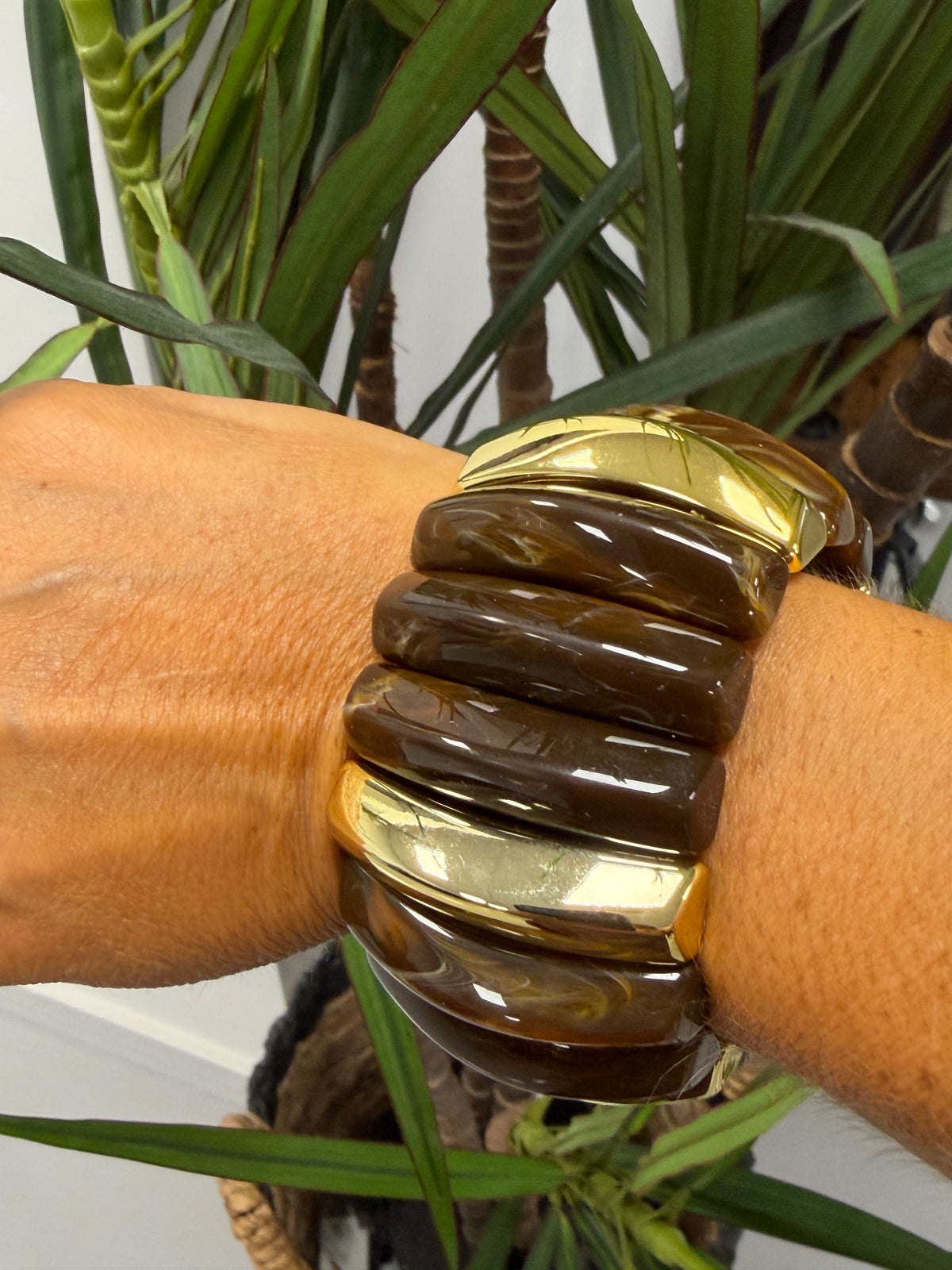 Elasticated Chocolate and Gold Thick