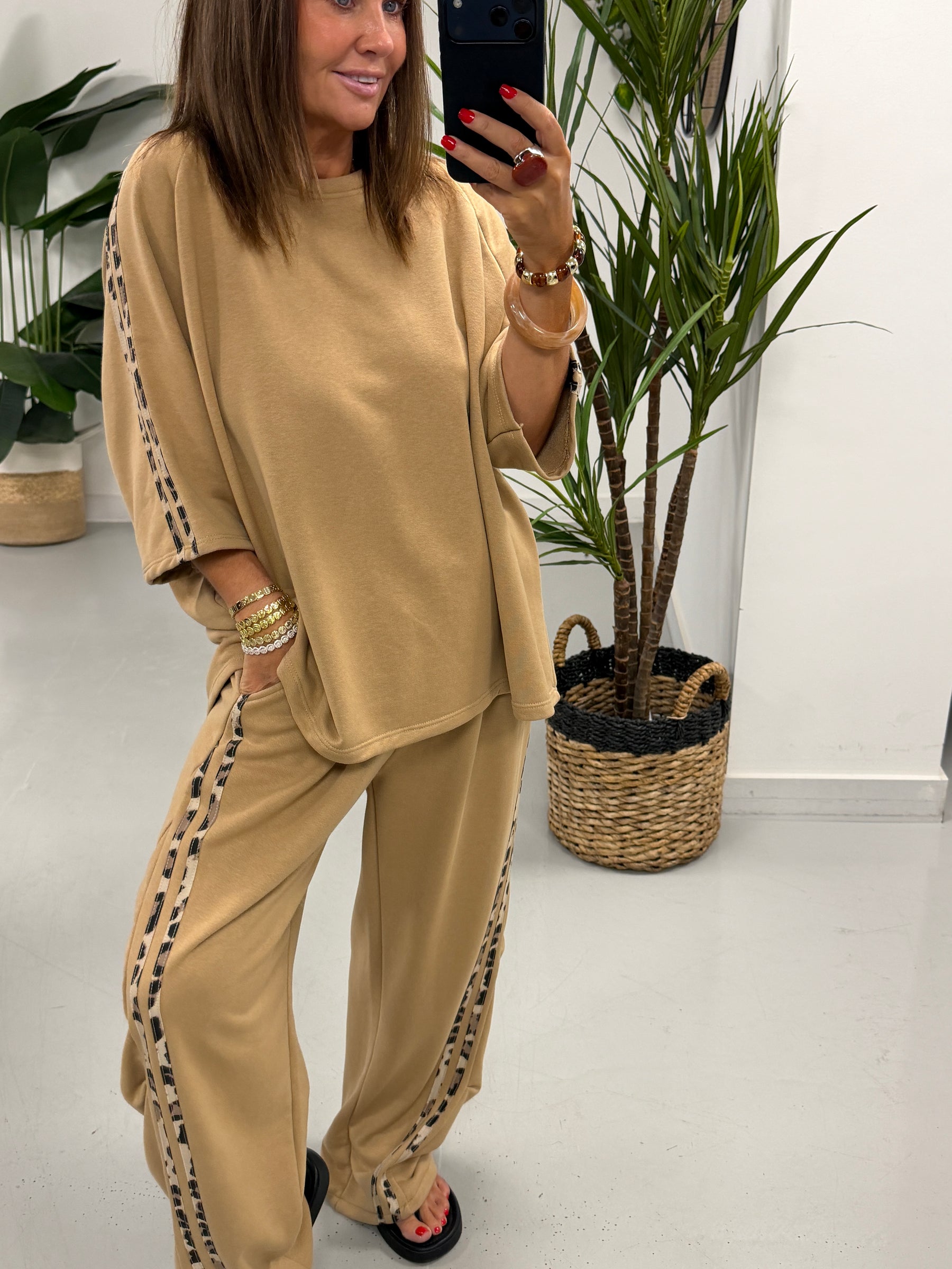 The Delux Jersey Leopard Print Trim Tracksuit - Camel