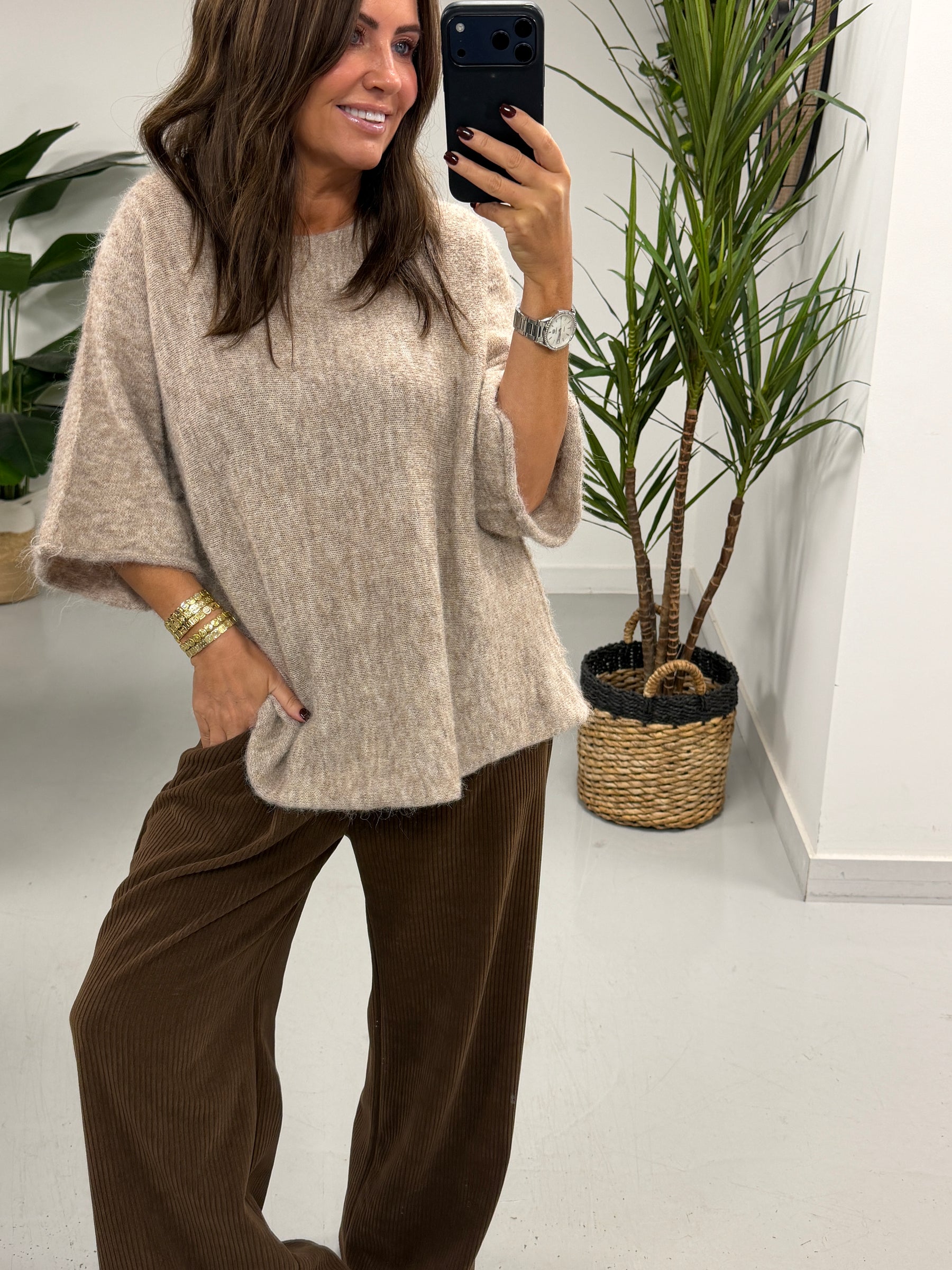 Sofia Soft Knit Crop Sleeve Knit Jumper - Oatmeal (Size 10-16)