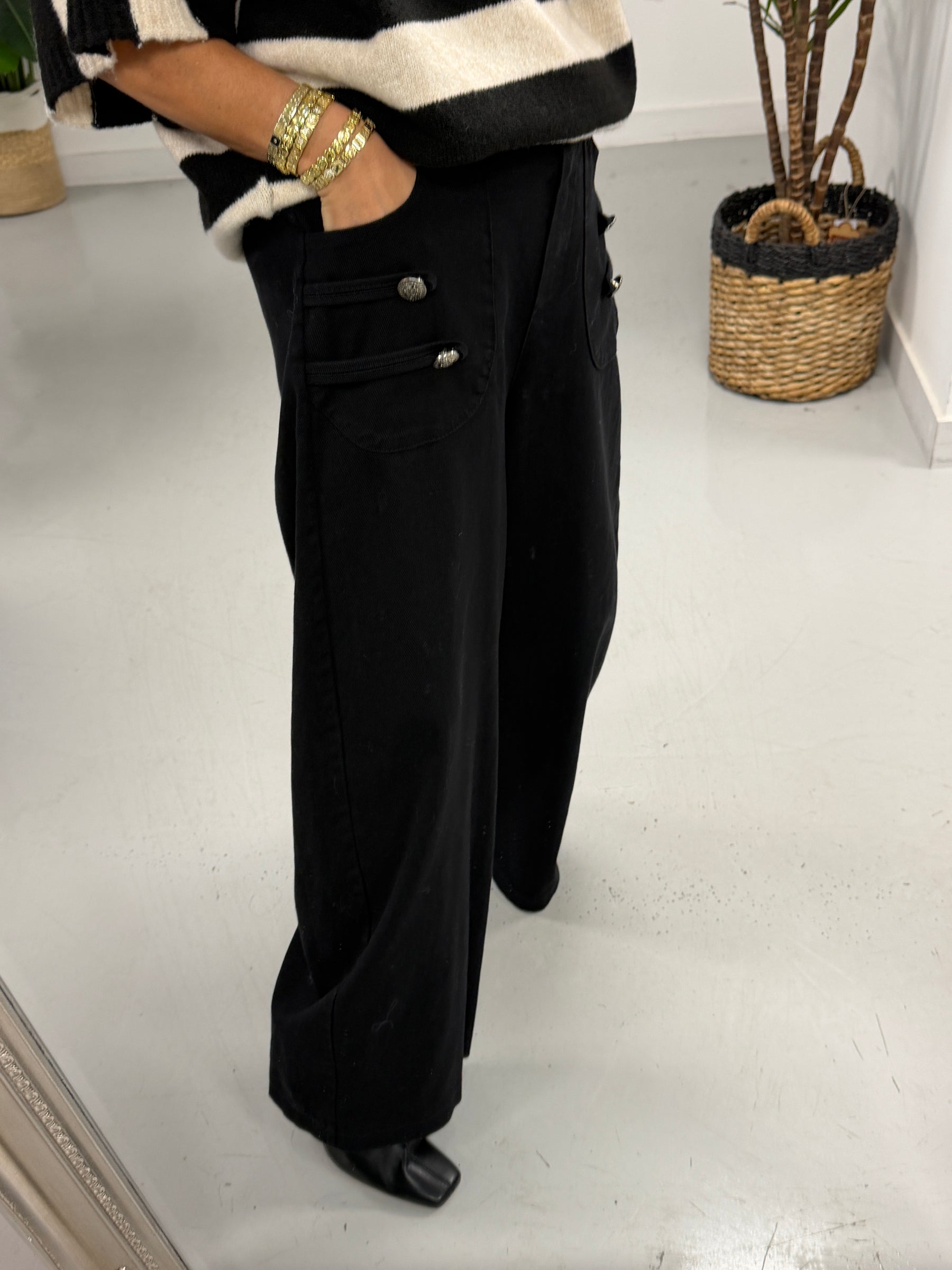 Savannah Military Jeans - Black (Size 12/14)