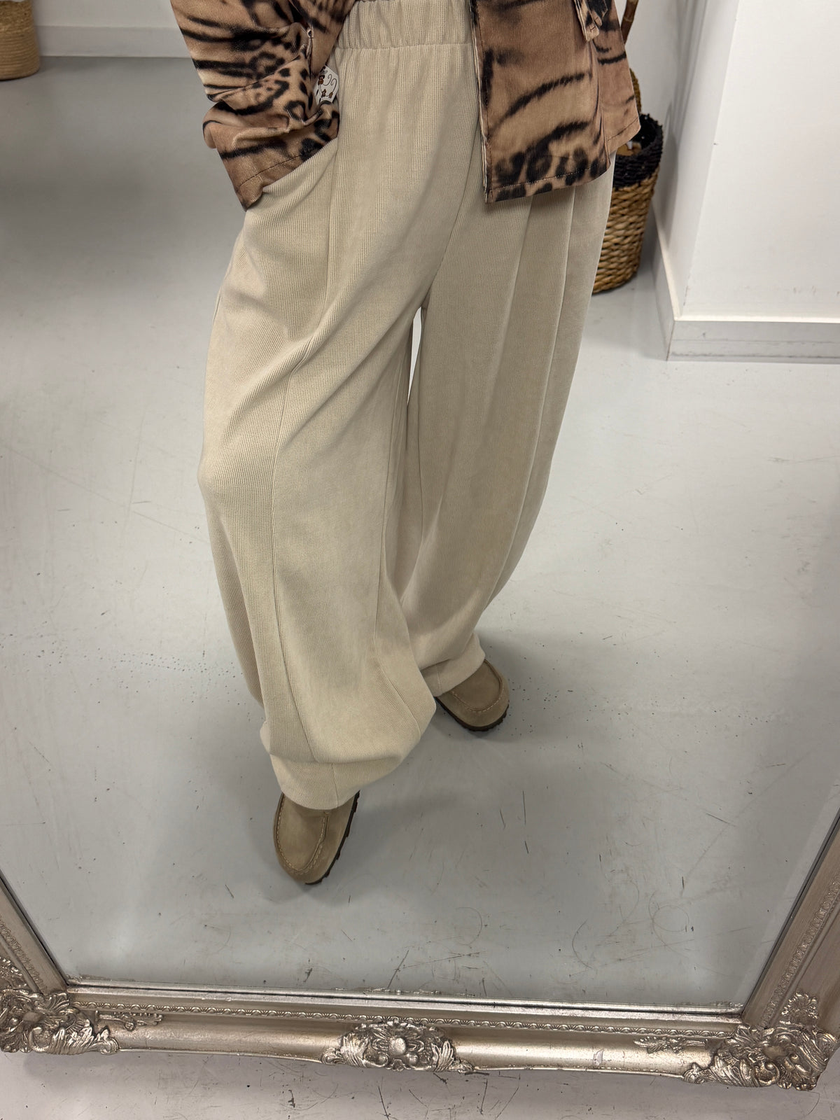 The Charleston Cord Pocket Barrel Trousers - Cream (Size 12-18)