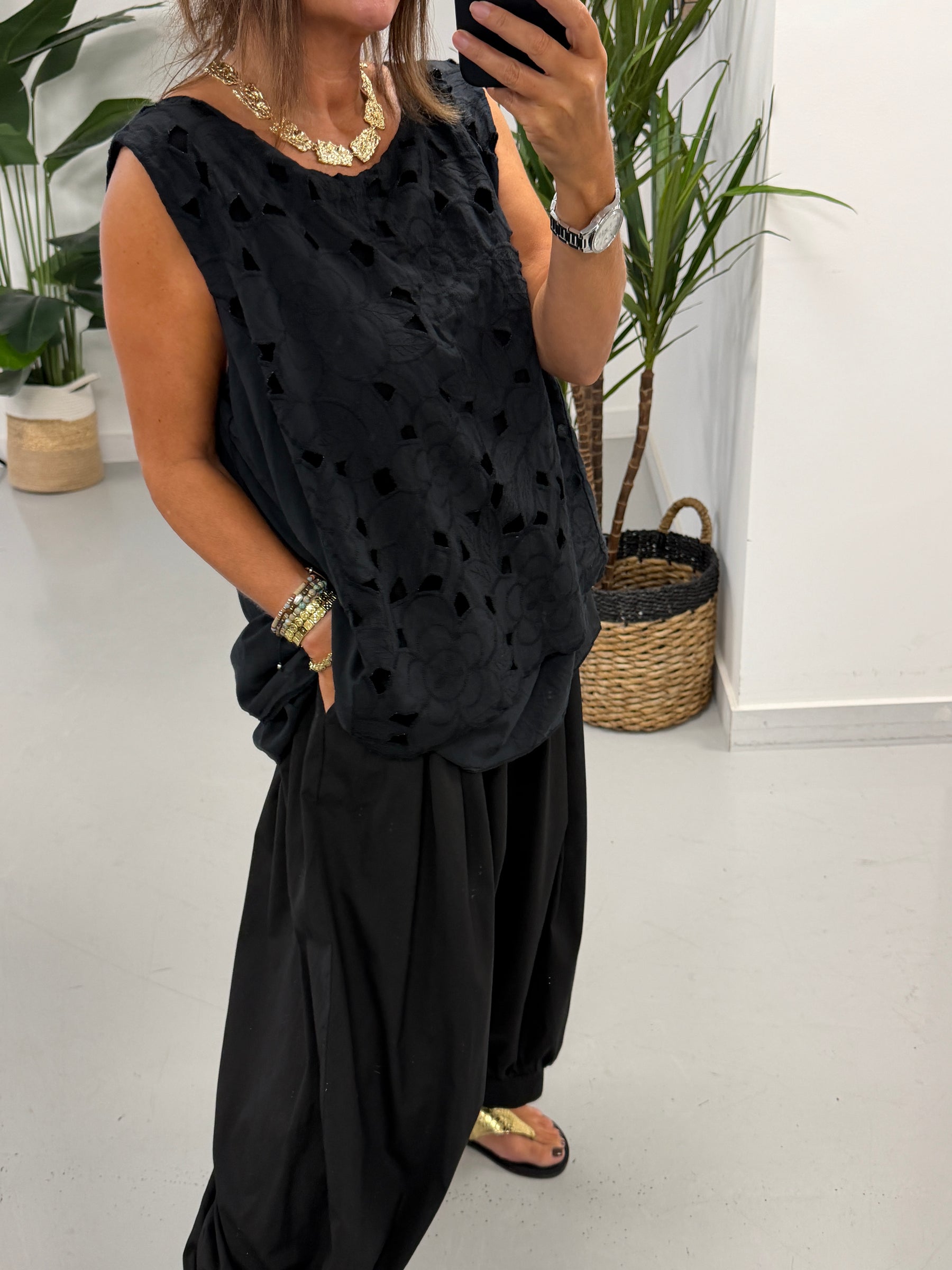 Willow Bloom Layered Tunic - Black