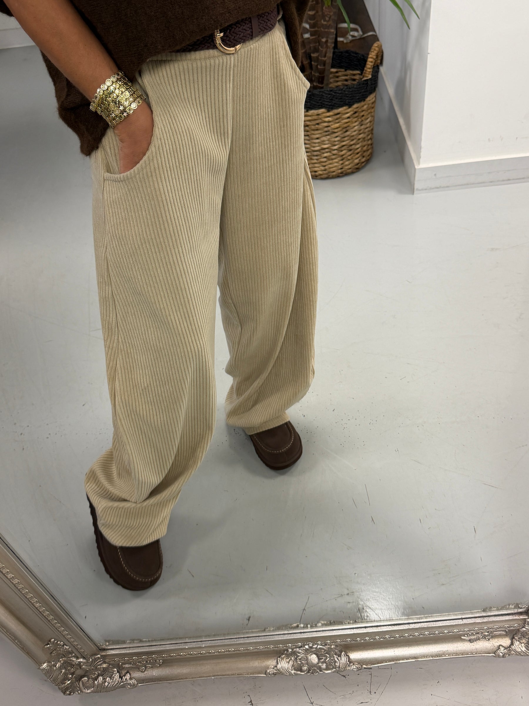 The Cambridge Cord Barrel Trousers - Stone (Size 10-14)