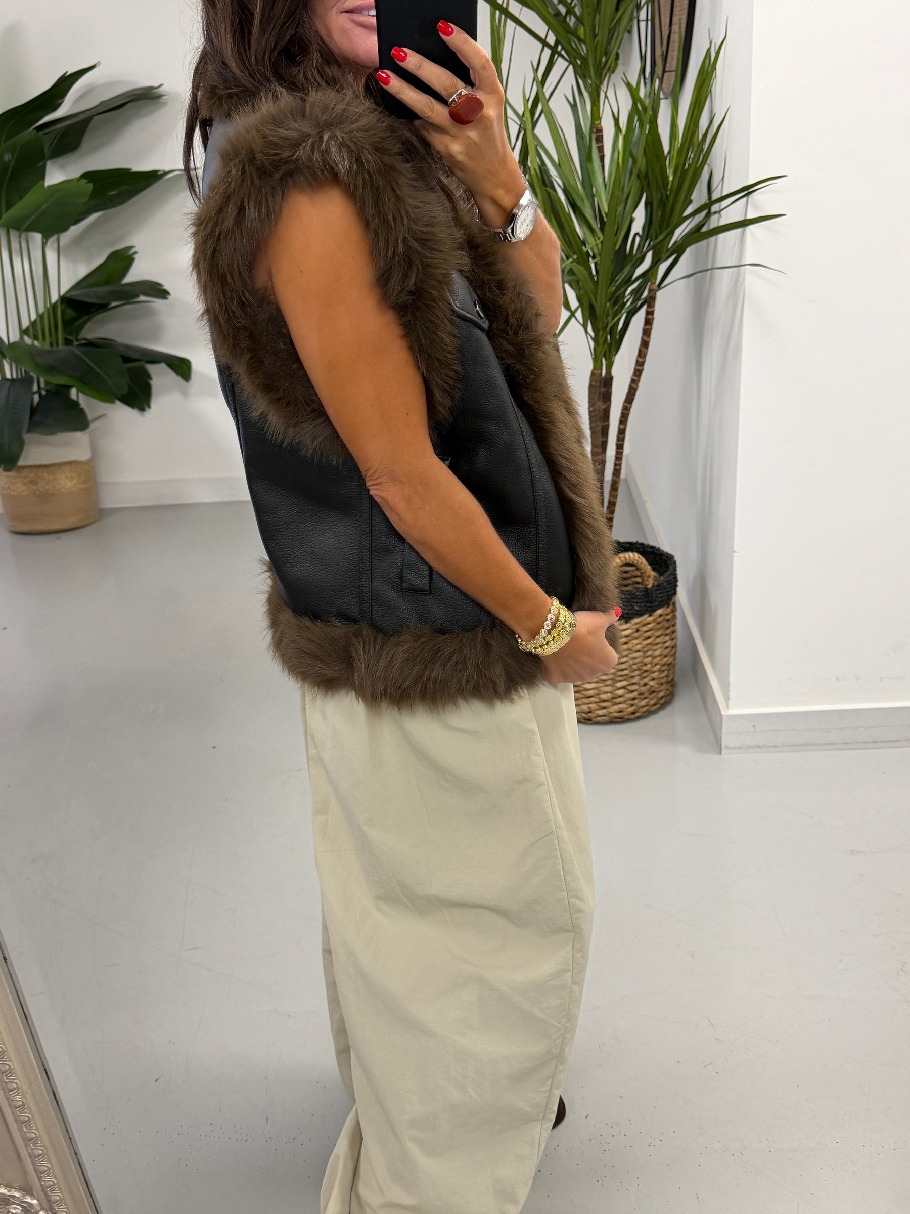 PRE ORDER Kensington Faux Fur Trim Gilet  - Black/Chocolate