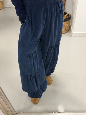 The Tiered Balloon Needlecord Trousers - Navy