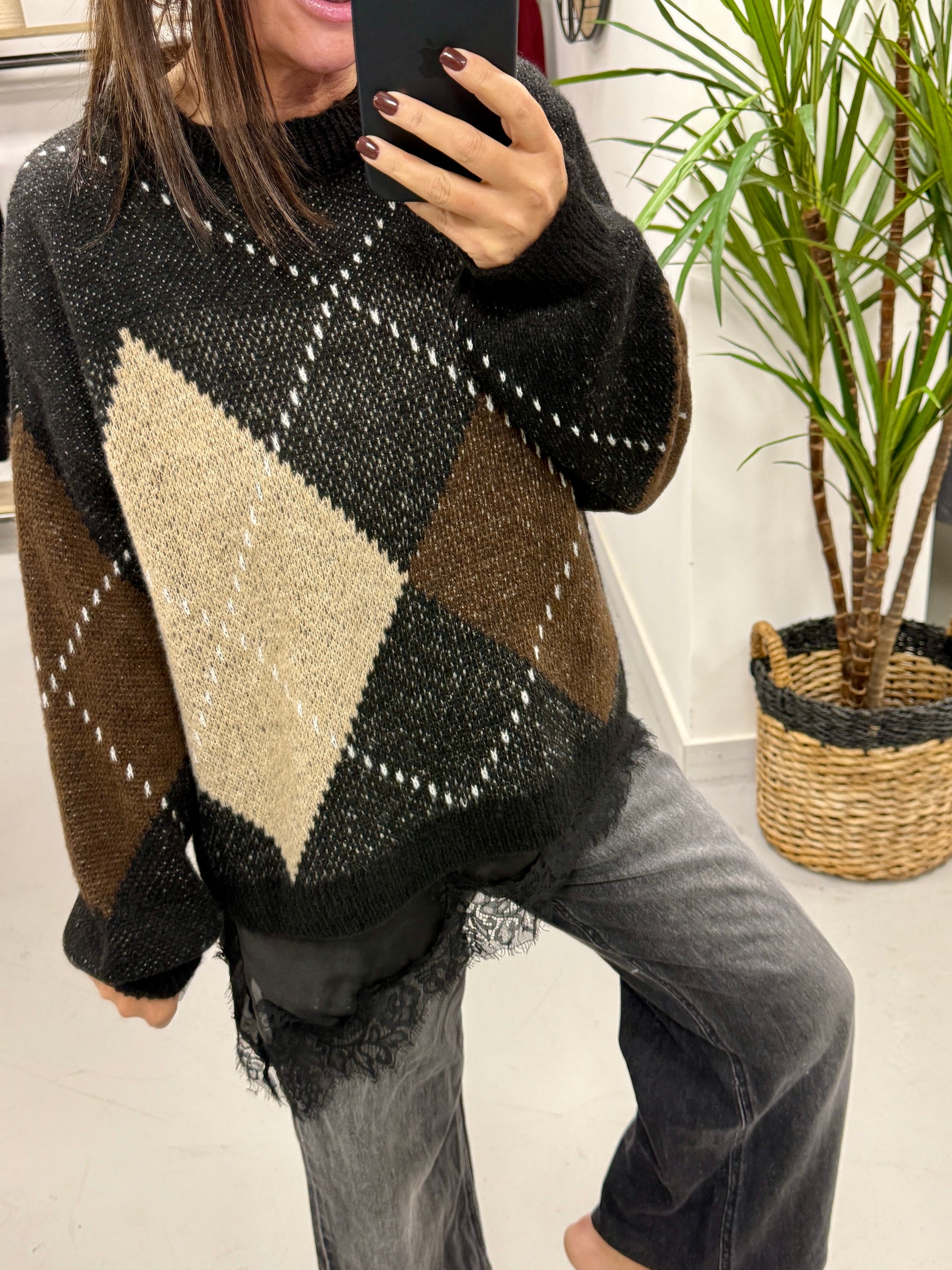 Argyle Crew Neck - Black