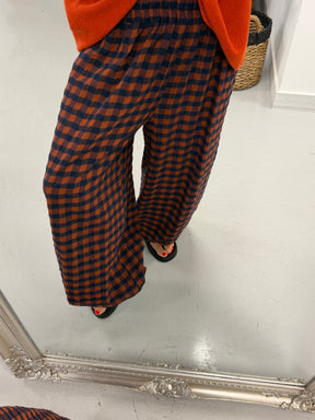 The Autumn Check Balloon Trousers - Rust/Navy