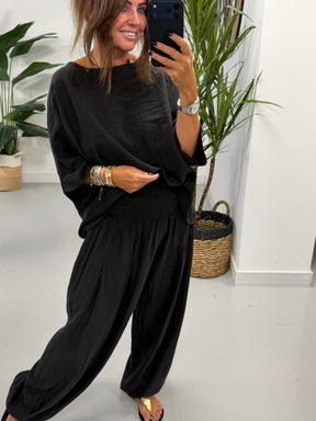 The Shirred TicToc Crinkle Balloon Trouser - Black