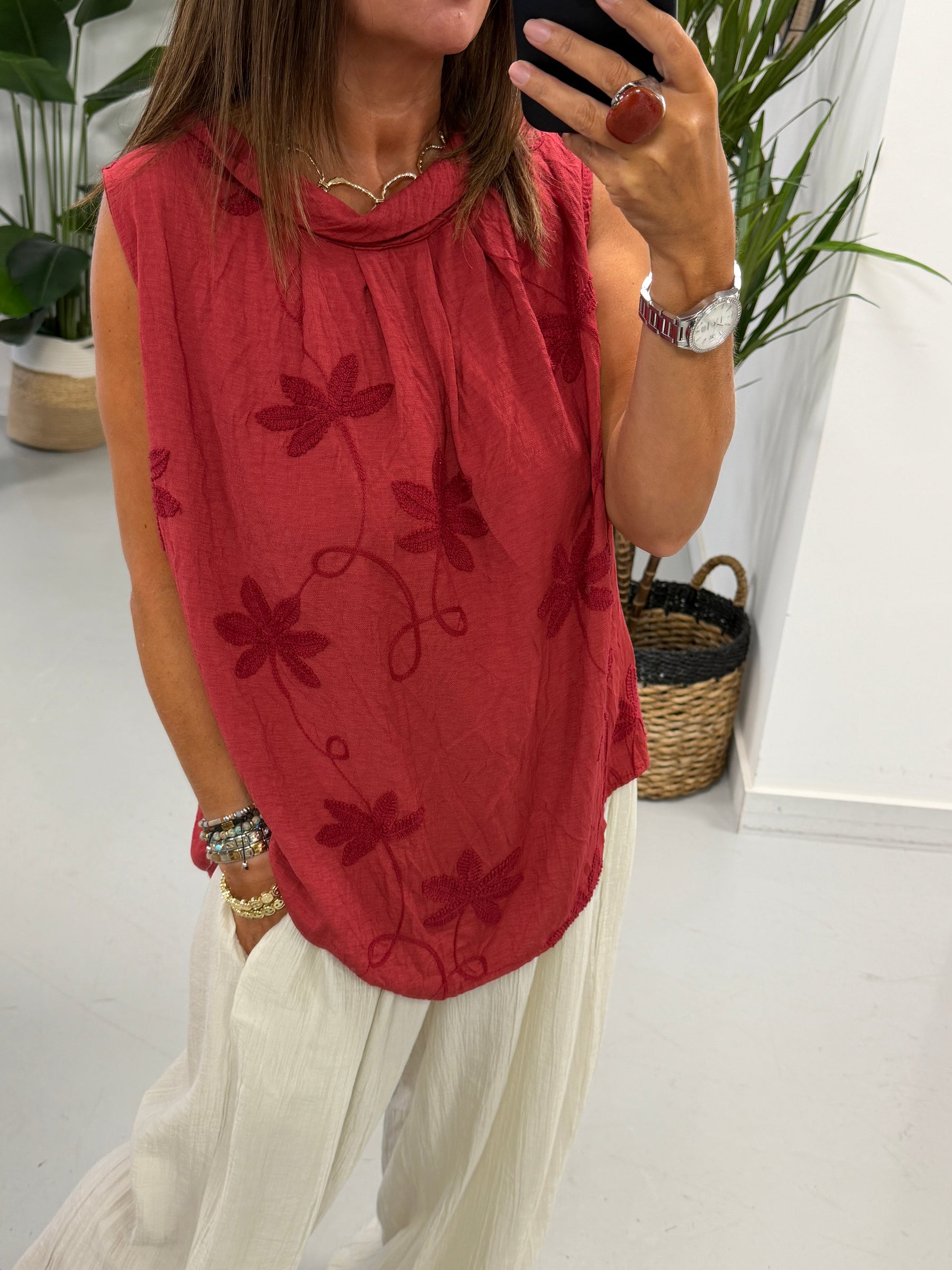 Reverse Collar Embroidered Tunic - Wine