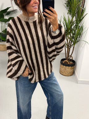 The Muse Chunky Sleeve Knit - Chocolate/Cream  (Size 10-18)