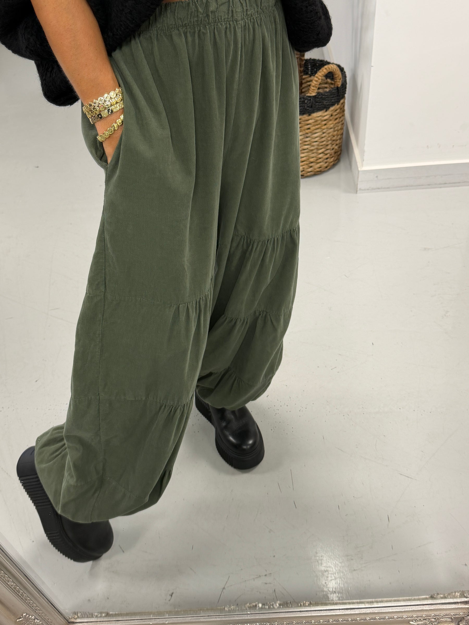 The Tiered Balloon Needlecord Trousers - Khaki