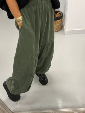 The Tiered Balloon Needlecord Trousers - Khaki