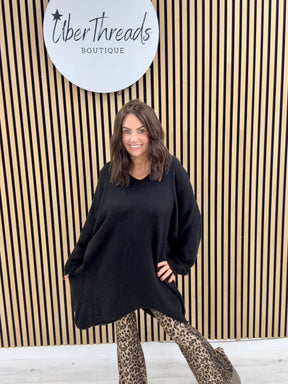 The Oversized Dipped Hem Knit - Black