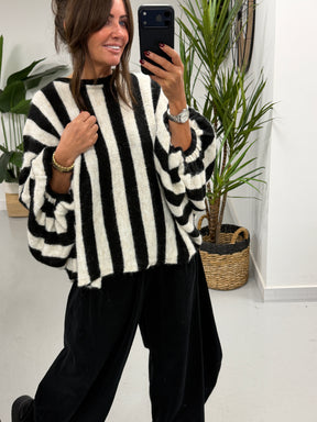 Zeta Otto Stripe Chunky Sleeve Knit - Black (Size 10-18)