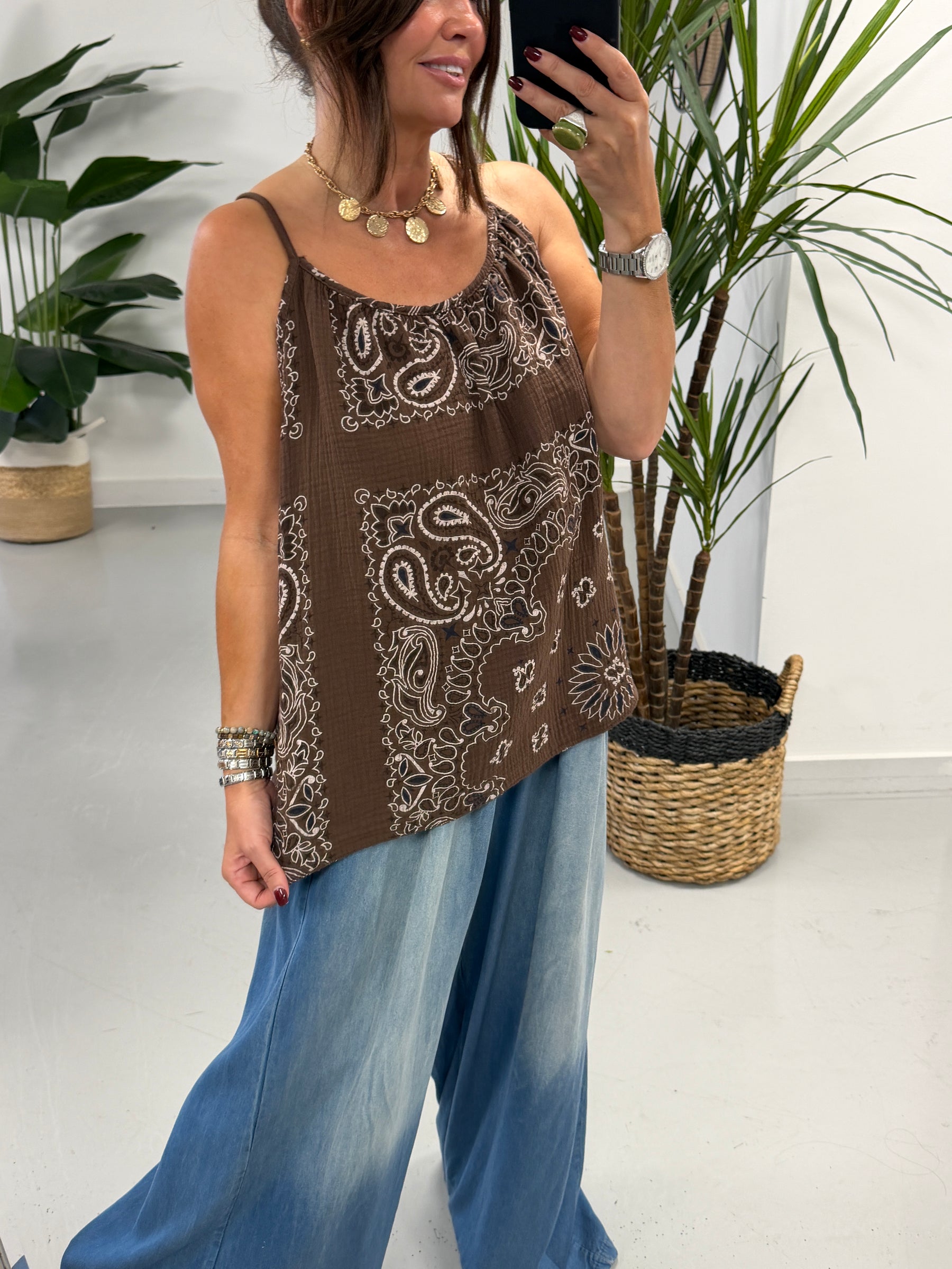 Valencia Bandana Slouch Vest - Chocolate