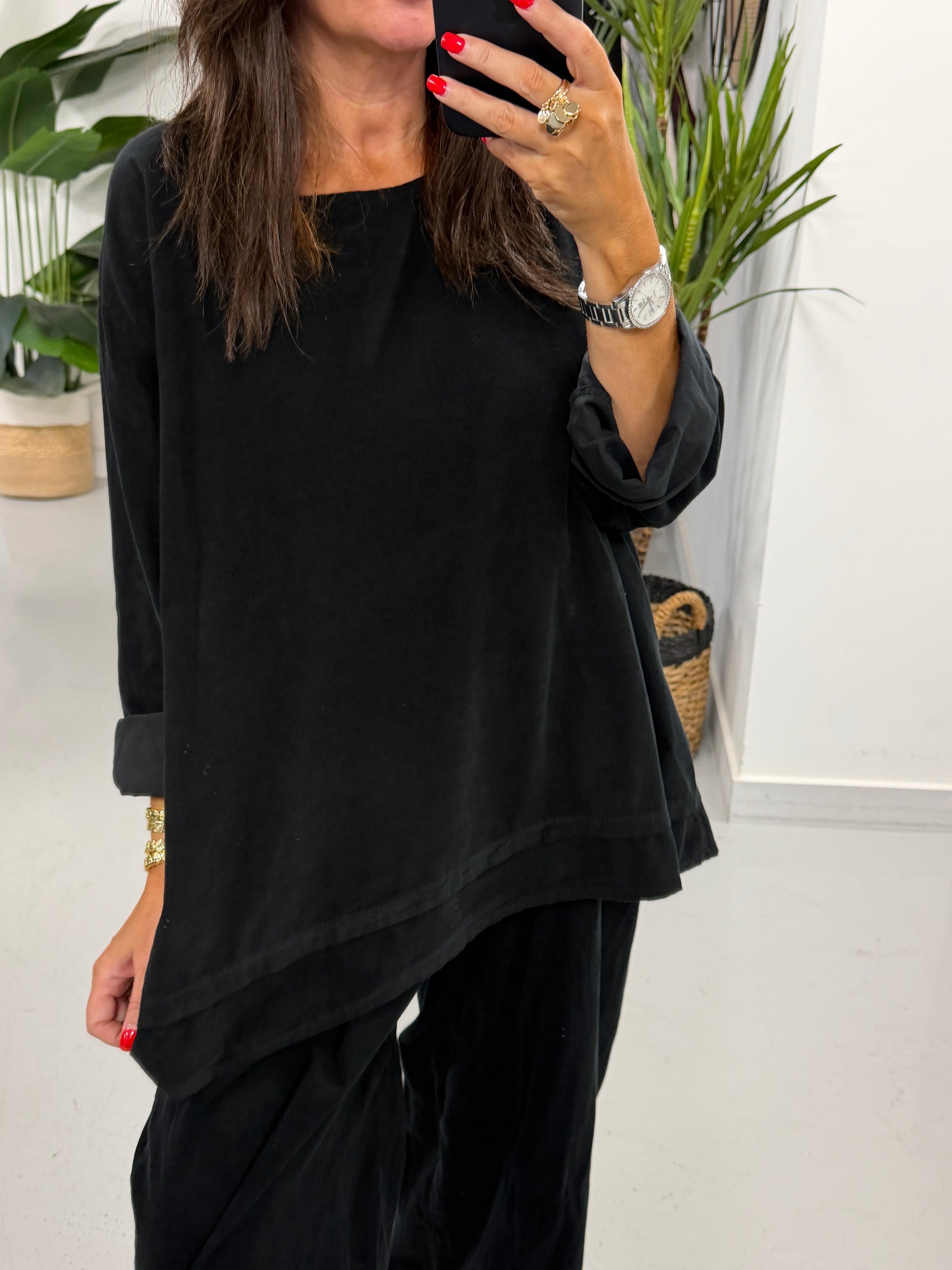 The Needlecord Tunic - Black