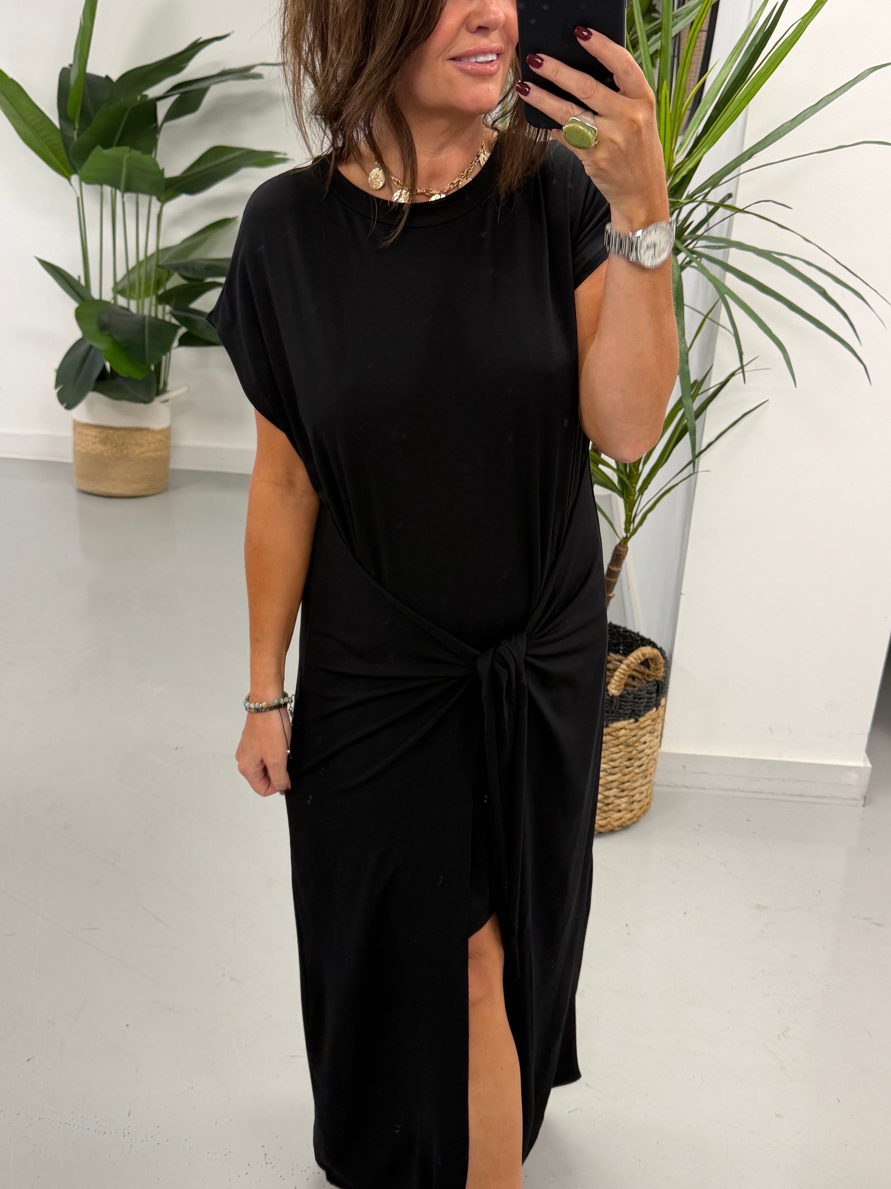 The Tie Front High Low Dress - Black