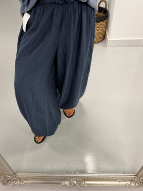 The OG TicToc Crinkle Balloon Trousers - Navy