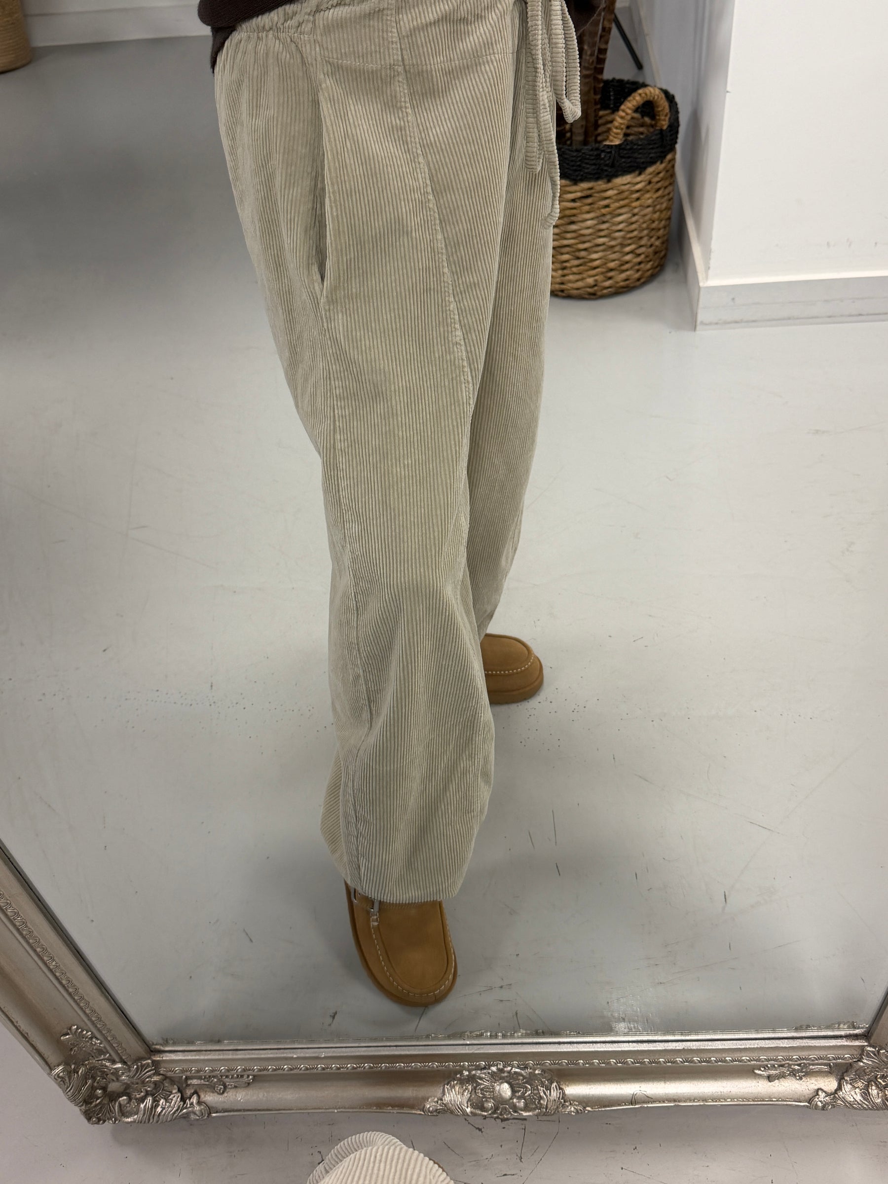 Cord Drawstring Barrel Trousers - Cream (Size 12-16)