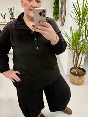 The Deluxe Weekend Collection Button Up Tunic - Black