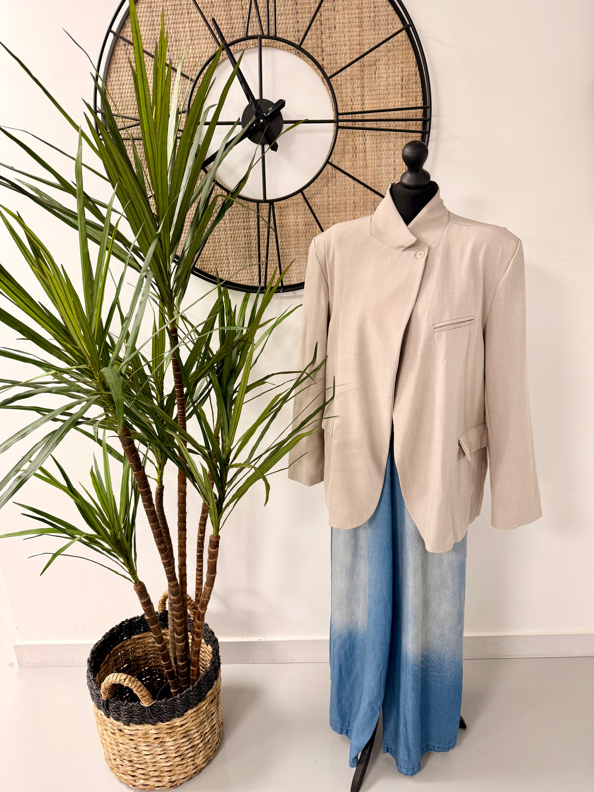 Funnel Neck Blazer - Beige