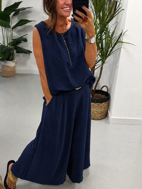 The Tuscany Two Piece - Navy
